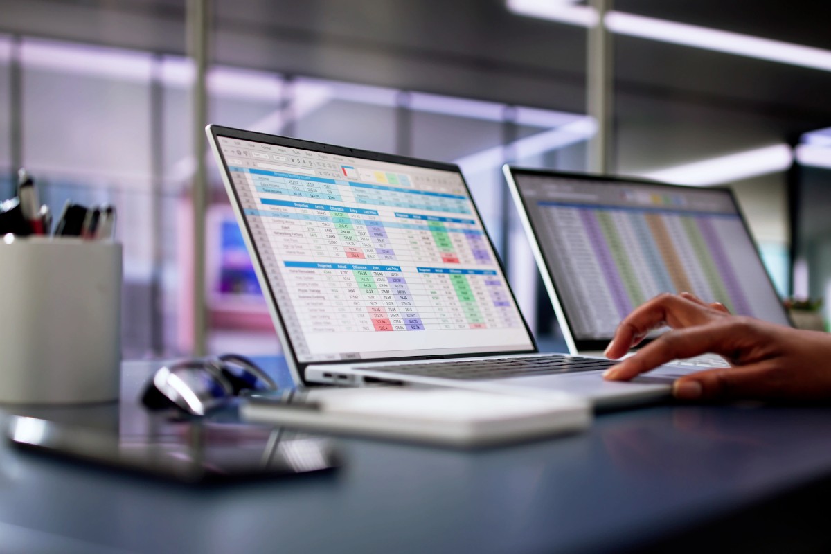 Medical-billing-coding-review-analysis-expert-medical-consulting (1) Medical billing and financial reporting data displayed on laptops for revenue cycle management services in virginia beach and across the united states